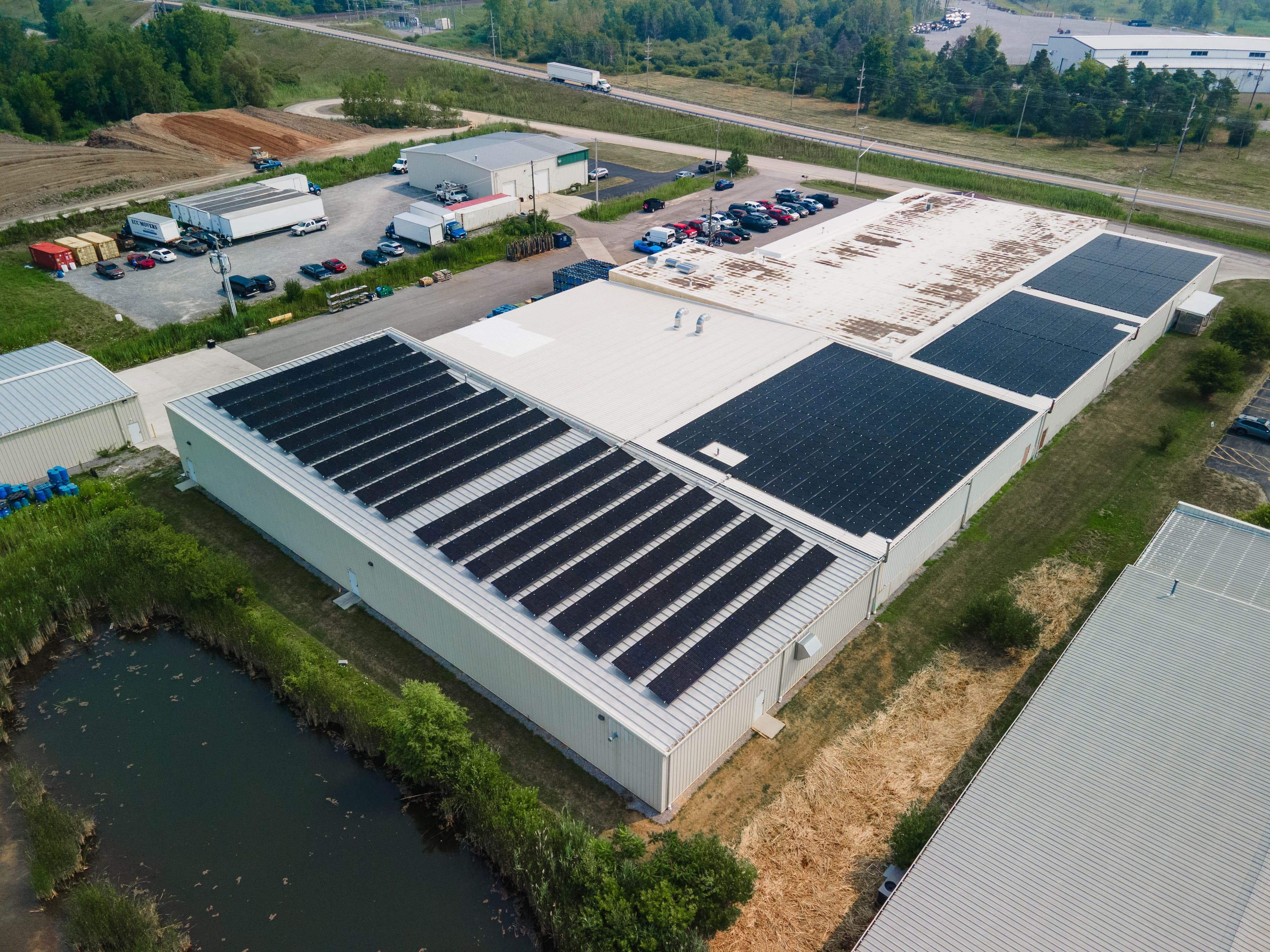 Rolite Manufacturing Inc. Reduces Energy Costs with 375 kW Commercial Solar Installation