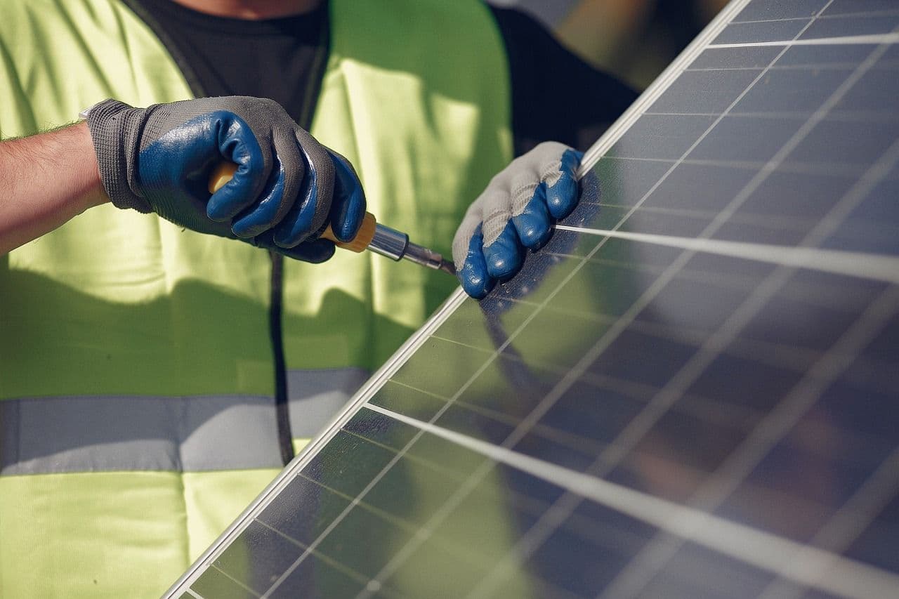 Boost the Lifespan of Solar Panels and Inverters